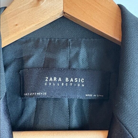 Zara Women’s Classic Double-Breasted Black Tuxedo Blazer - Picture 4 of 7